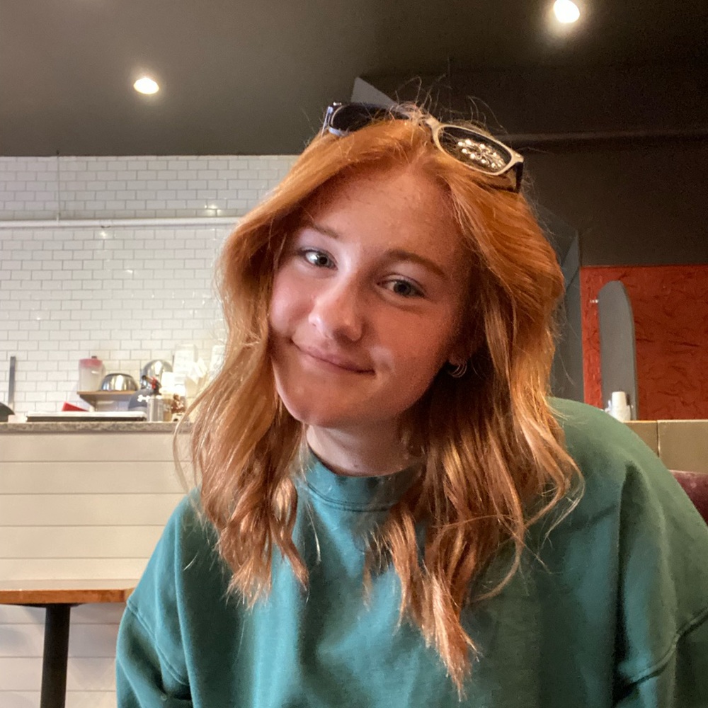 Meet your Posher, Ella